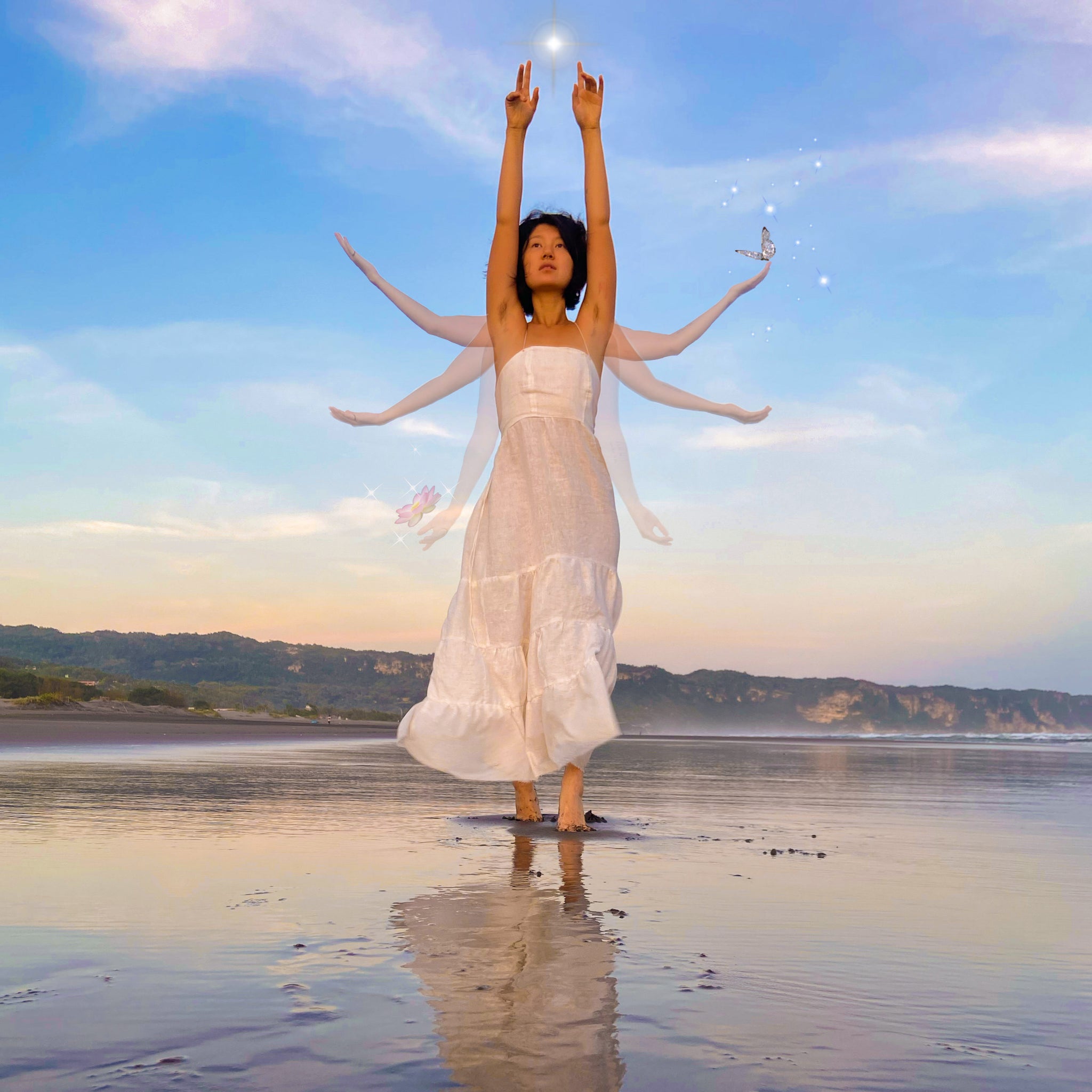 Sol Star Robe